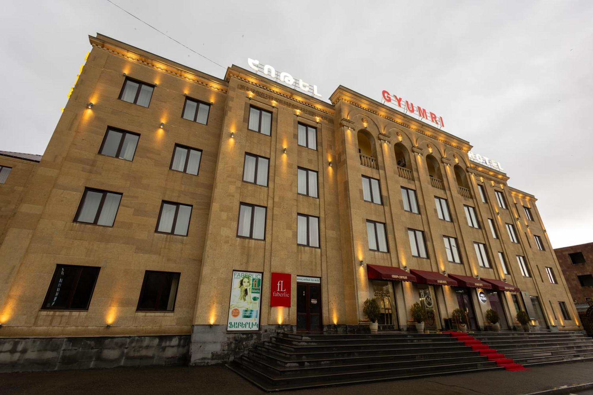 Gyumri Hotel Buitenkant foto