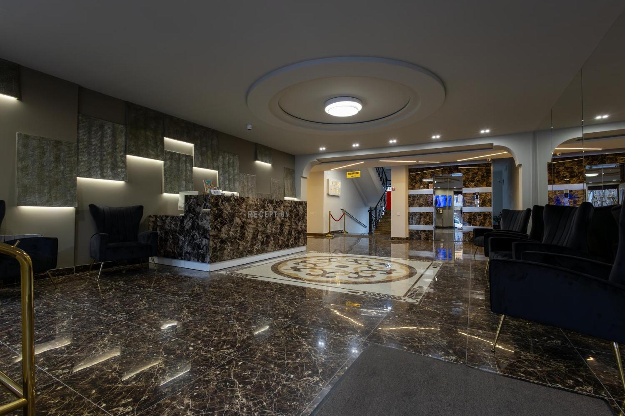 Gyumri Hotel Buitenkant foto