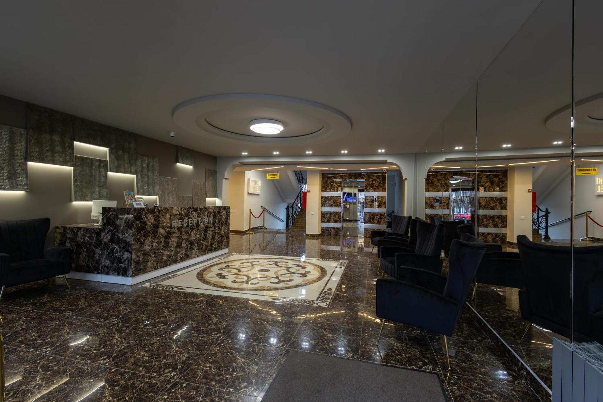 Gyumri Hotel Buitenkant foto